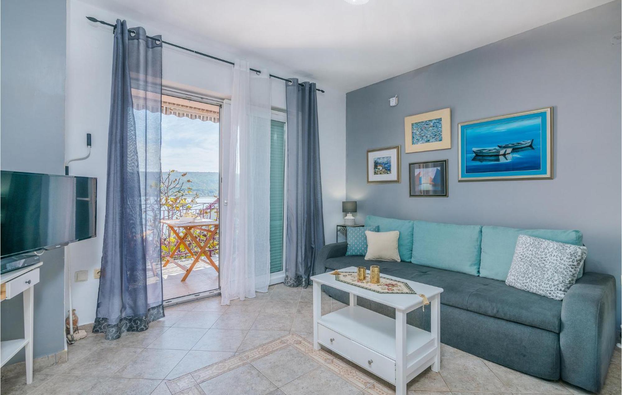 Gorgeous Apartment In Cizici With House Sea View Exteriér fotografie